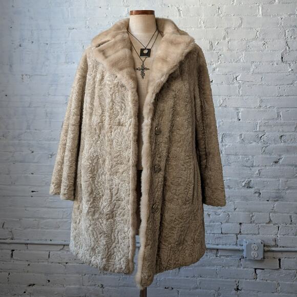 Vintage Jackets & Blazers - Vintage White Faux Fur Trench Coat Afghan Furry Mob Wife Boho Chic Carpet Jacket